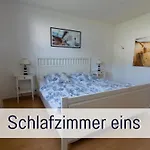 Ferienhaus Fuer 6 In Groemitz 2 Baeder, Garten & Strandkorb Am Strand Grömitz