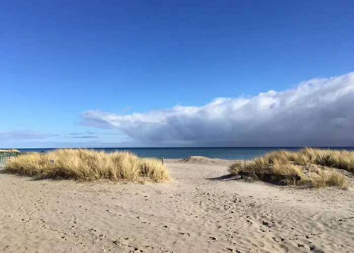 Wichmanninkl Strandkorb Am Free Wlan Bis 6 Personen, Platz Fuer Ihre Fahrraeder